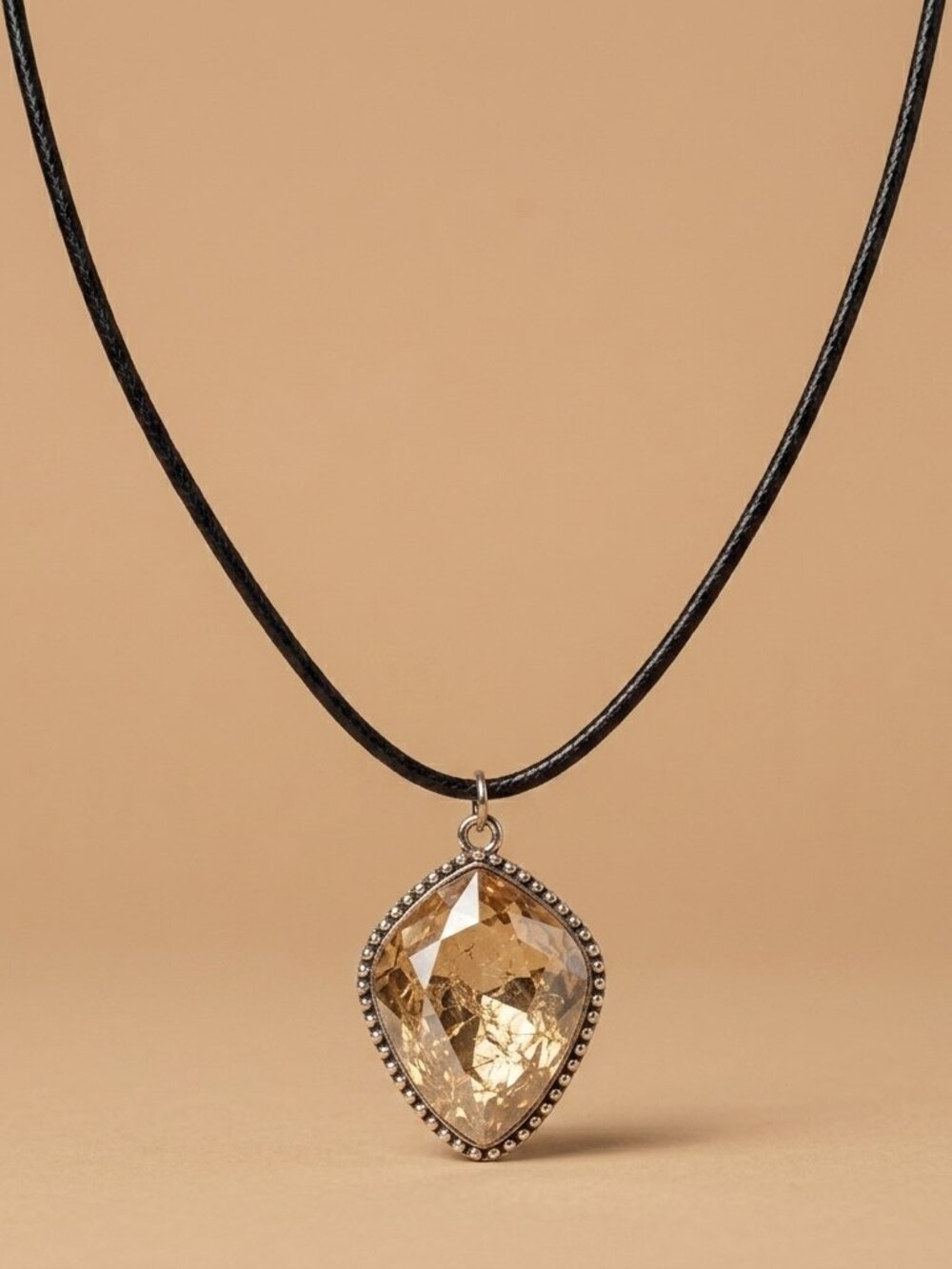 Gold Crystal Pendant Necklace - Picture 4 of 6